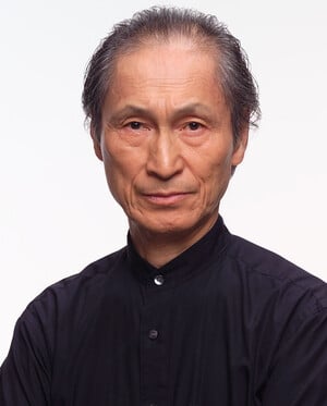 Retrato oficial do ator Toru Shinagawa divulgado por sua agência de representação artística
