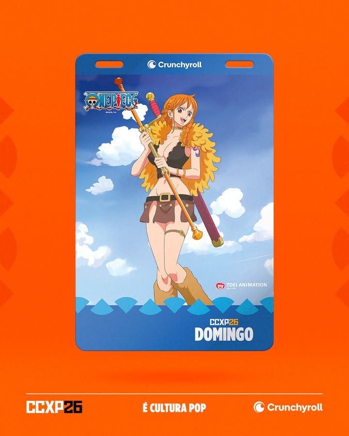 Nami na credencial temática de One Piece para o domingo da CCXP 2026