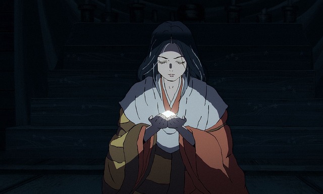 Ochi no Miko com arroz nas mãos